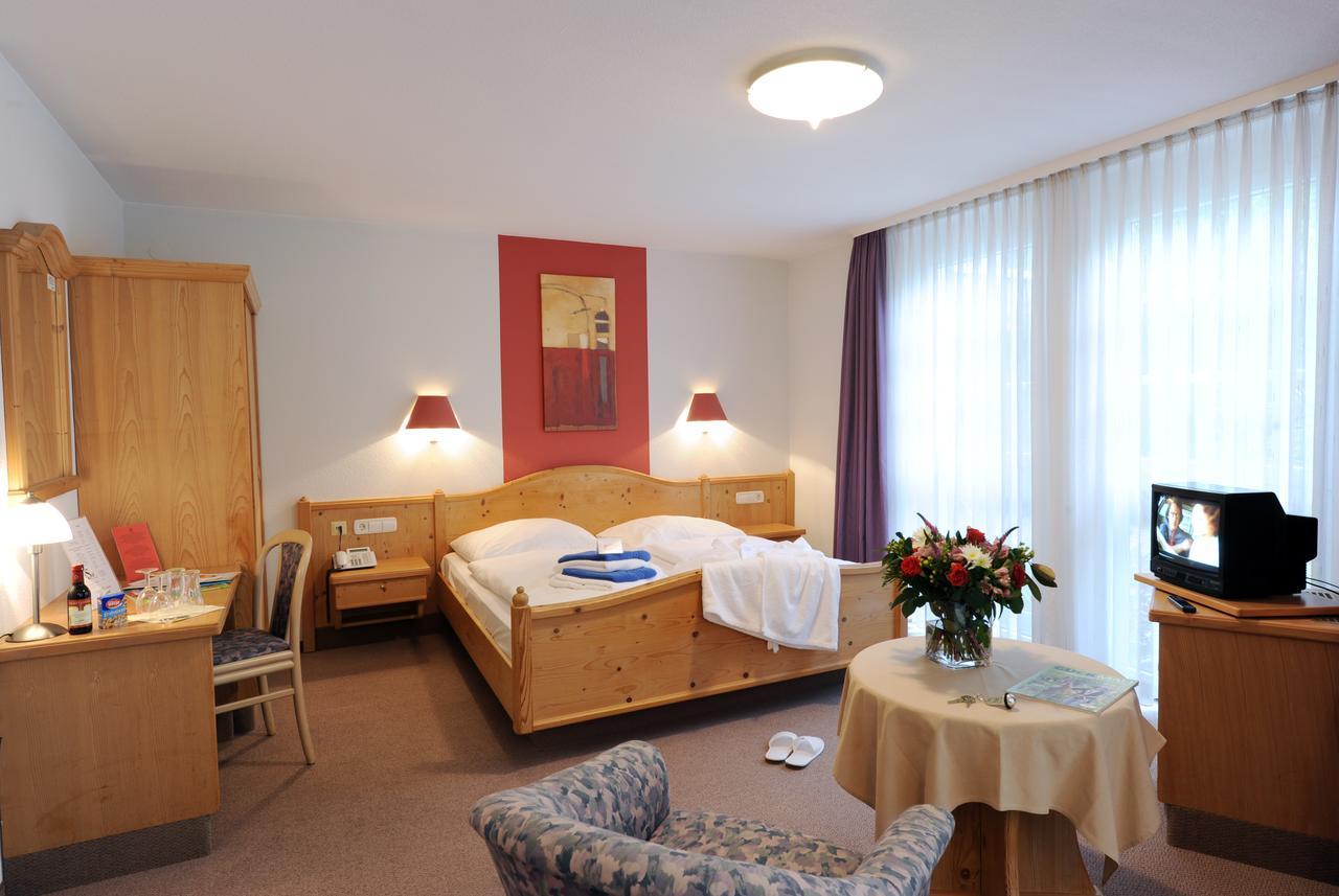 Landhotel Gasthof Krone Kupferzell Exterior photo
